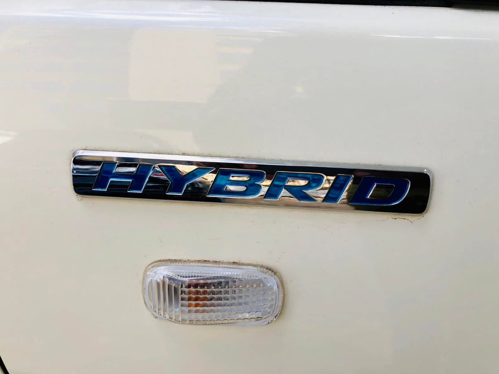 Hybrid or non-hybrid Cars